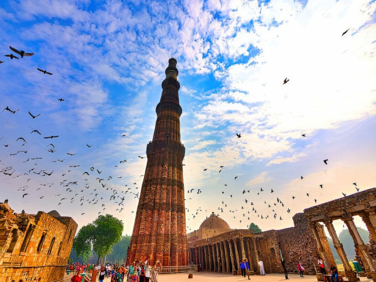 Delhi, From Its Origins to Modernity