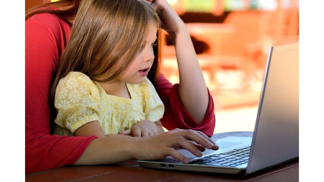 Lifelong Learning: How to Keep Expanding Your Skills in a Changing World