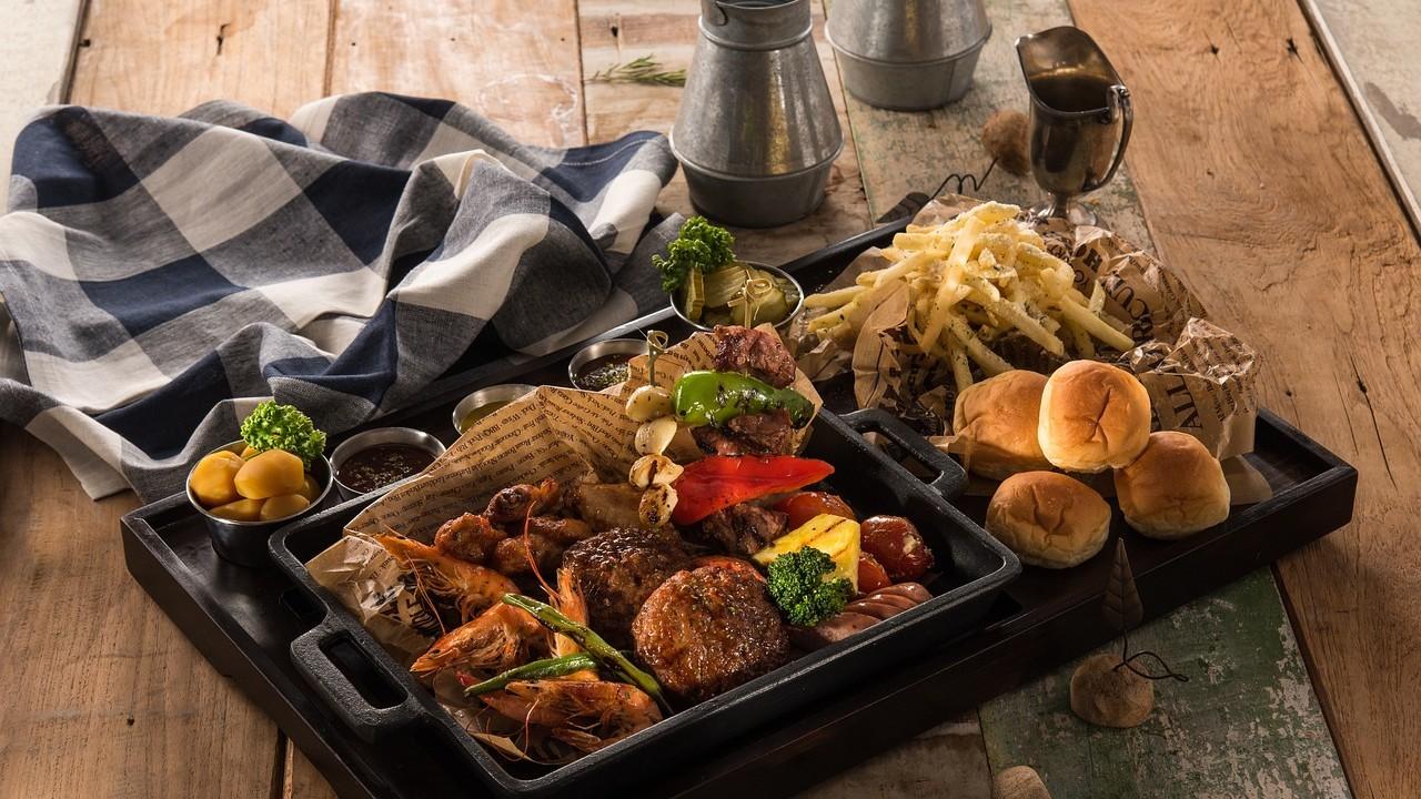 Fusion Cuisine: Blending Flavors from Around the World