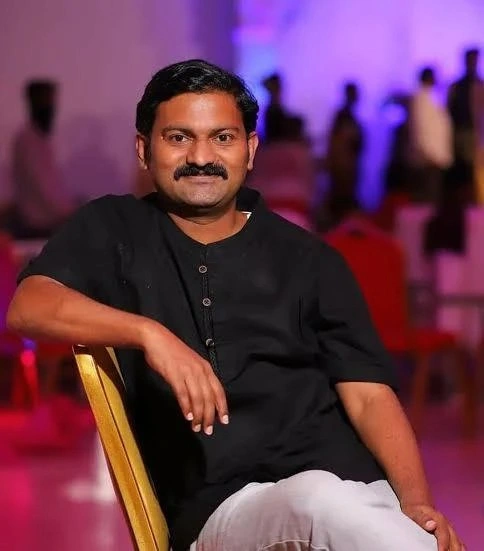 Praveen Dalimbkar